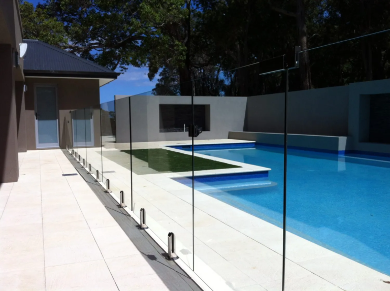 Glass Pool Fence